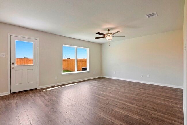 Building Photo - 409 San Miguel Crk Dr