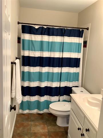 Building Photo - 7316 Hidden Oaks Dr