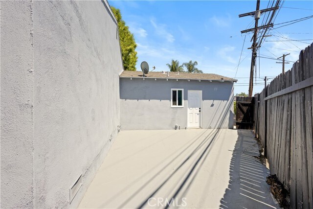 Building Photo - 7629 Arcola Ave