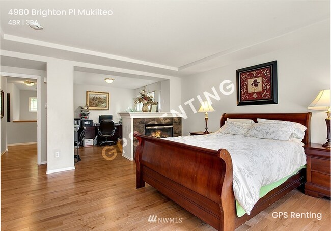 Building Photo - 4980 Brighton Pl