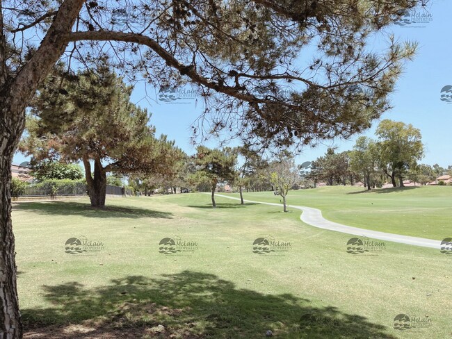 Building Photo - Shadowridge  Gorgeous 3 Bedroom Home In Desirable Neighborhood / Vista