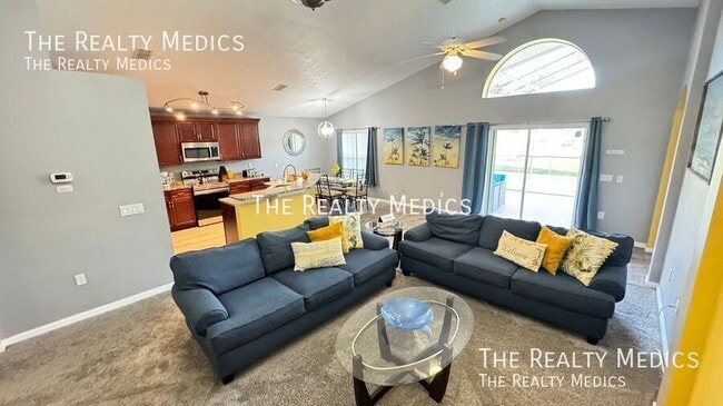 Building Photo - 4802 Cumbrian Lakes Dr