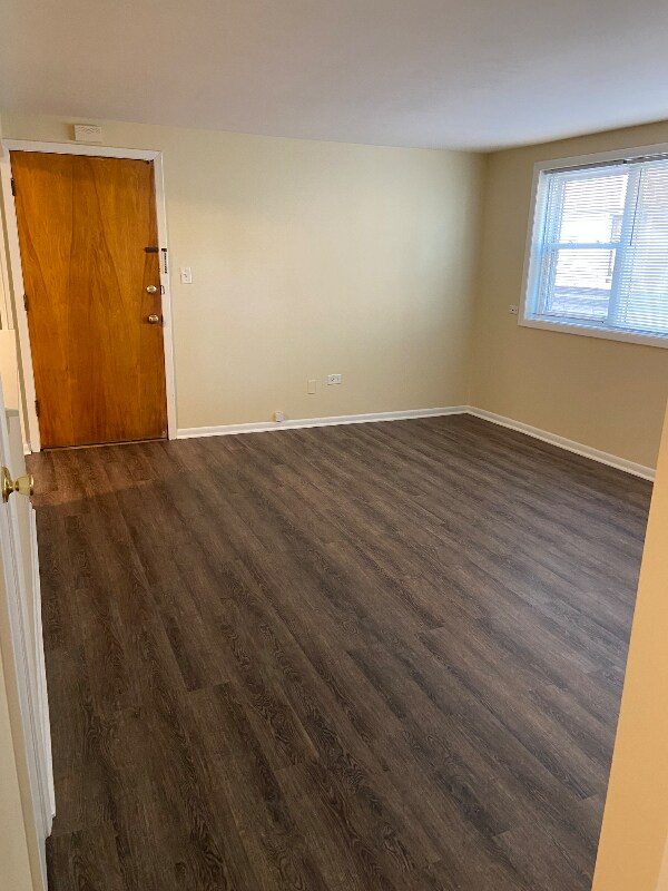 Building Photo - 1971 N 19th Ave