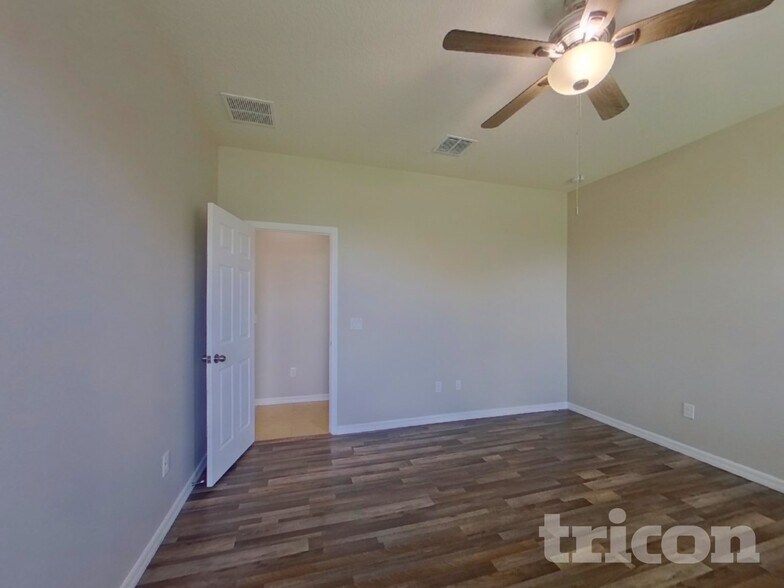 Building Photo - 5419 Dove Cottage Ln