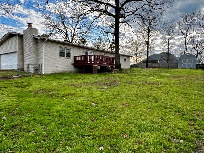 Building Photo - 895 Marion Anderson Rd