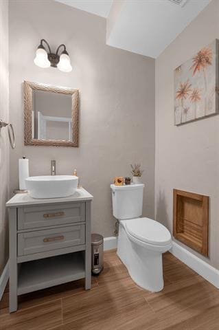 Building Photo - 901 Brentwood Dr