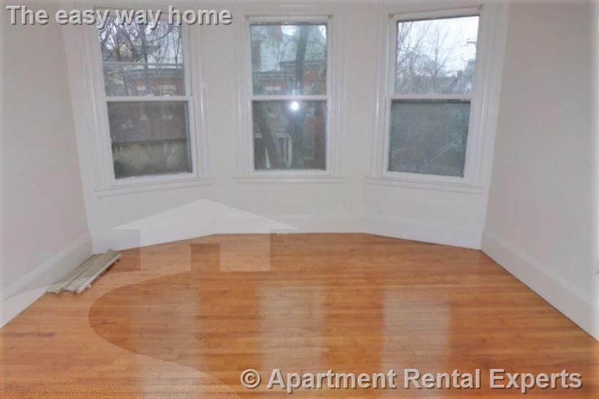 Primary Photo - 67 Mt Vernon St