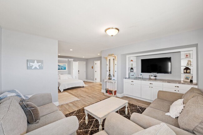 Building Photo - 2405O- Meet Me At the Jetty | FURNSIHED