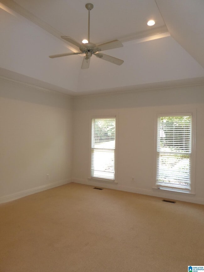 Building Photo - 1040 Cole Cir