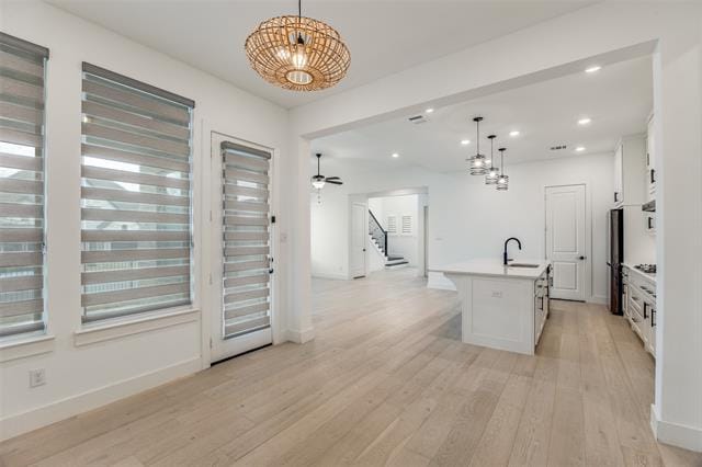 Building Photo - 1071 Marian Dr