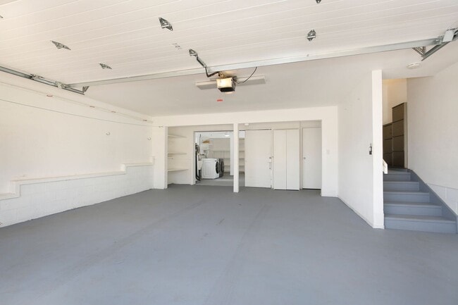 Building Photo - Convenient Location with AC and Solar Photovoltaic