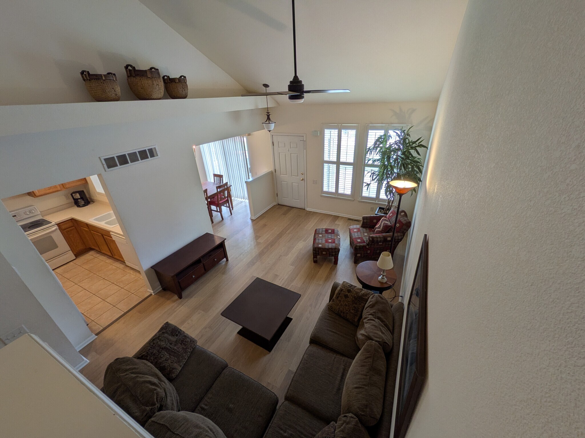 Building Photo - 2133 Copper Creek Dr