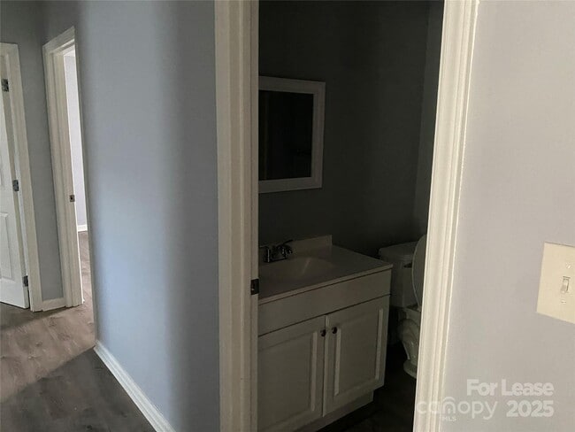 Building Photo - 120 W Hudson St