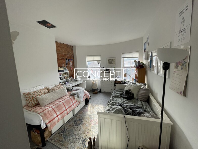 Building Photo - 480 Massachusetts Ave