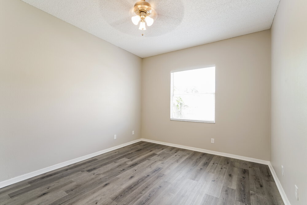 Building Photo - 7409 Sade St