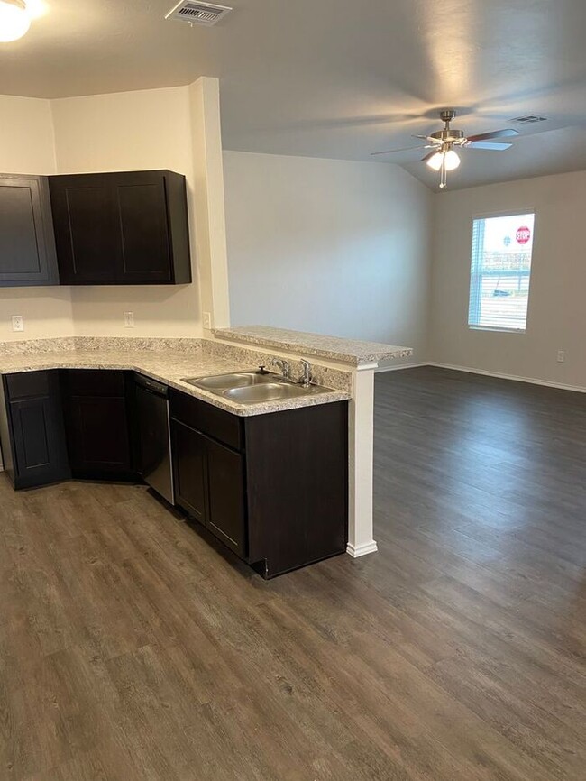 Building Photo - *$99 Move In Special* BRAND NEW Three Bedr...