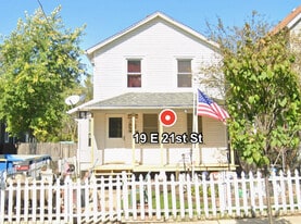Building Photo - 19 E 21st St