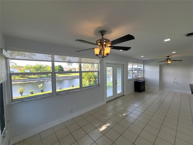 Building Photo - 4519 NW 49th Dr