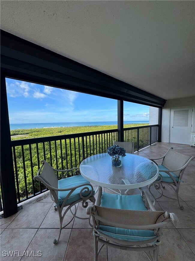 Building Photo - 6075 Pelican Bay Blvd