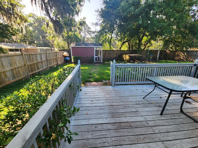 Building Photo - 5014 Spartan Dr