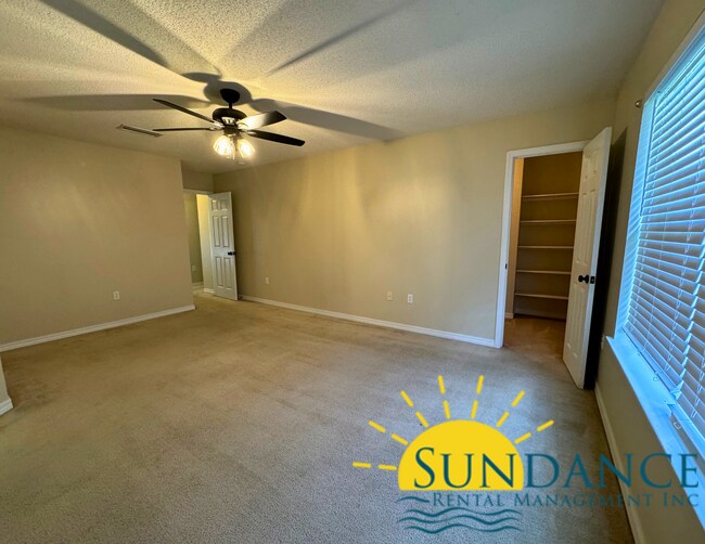 Building Photo - Spacious 4-Bedroom Home on a Quiet Cul-de-Sac!