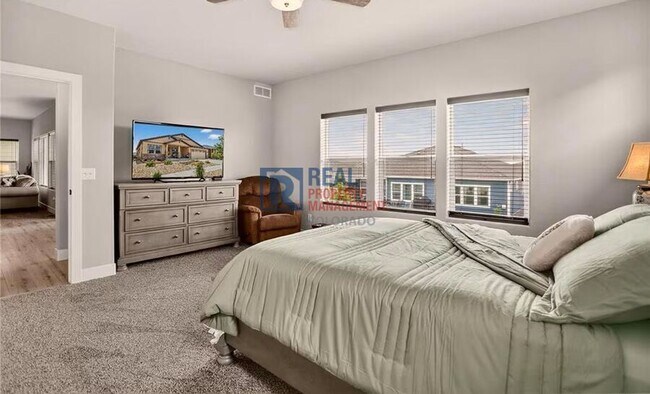 Building Photo - 6687 Rolling Creek Dr