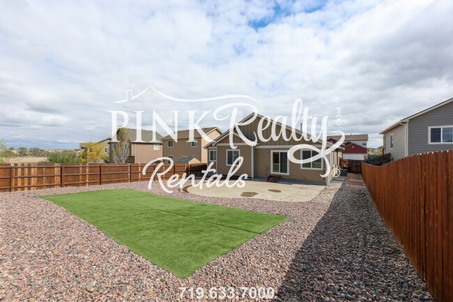 Building Photo - 7502 Araia Dr