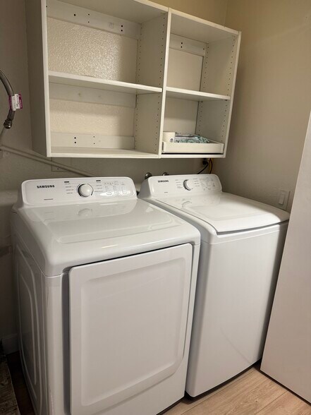 Washer and dryer inside Condo - 4235 Porte de Merano