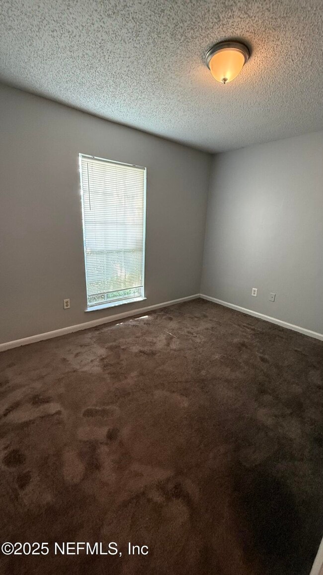 Building Photo - 8366 Rocky Creek Dr