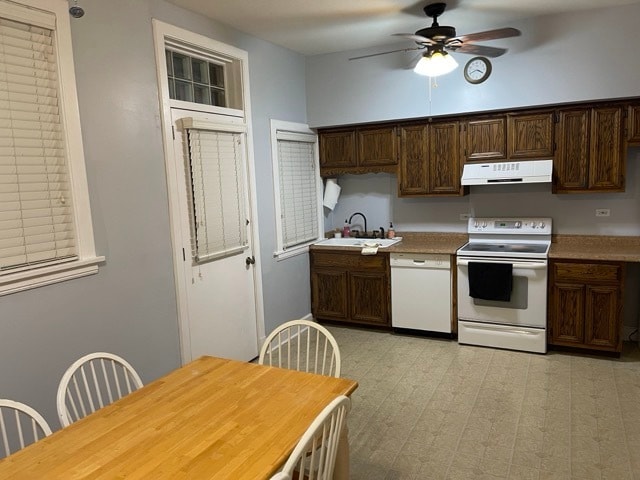 Kitchen - 5442 S Cornell Ave