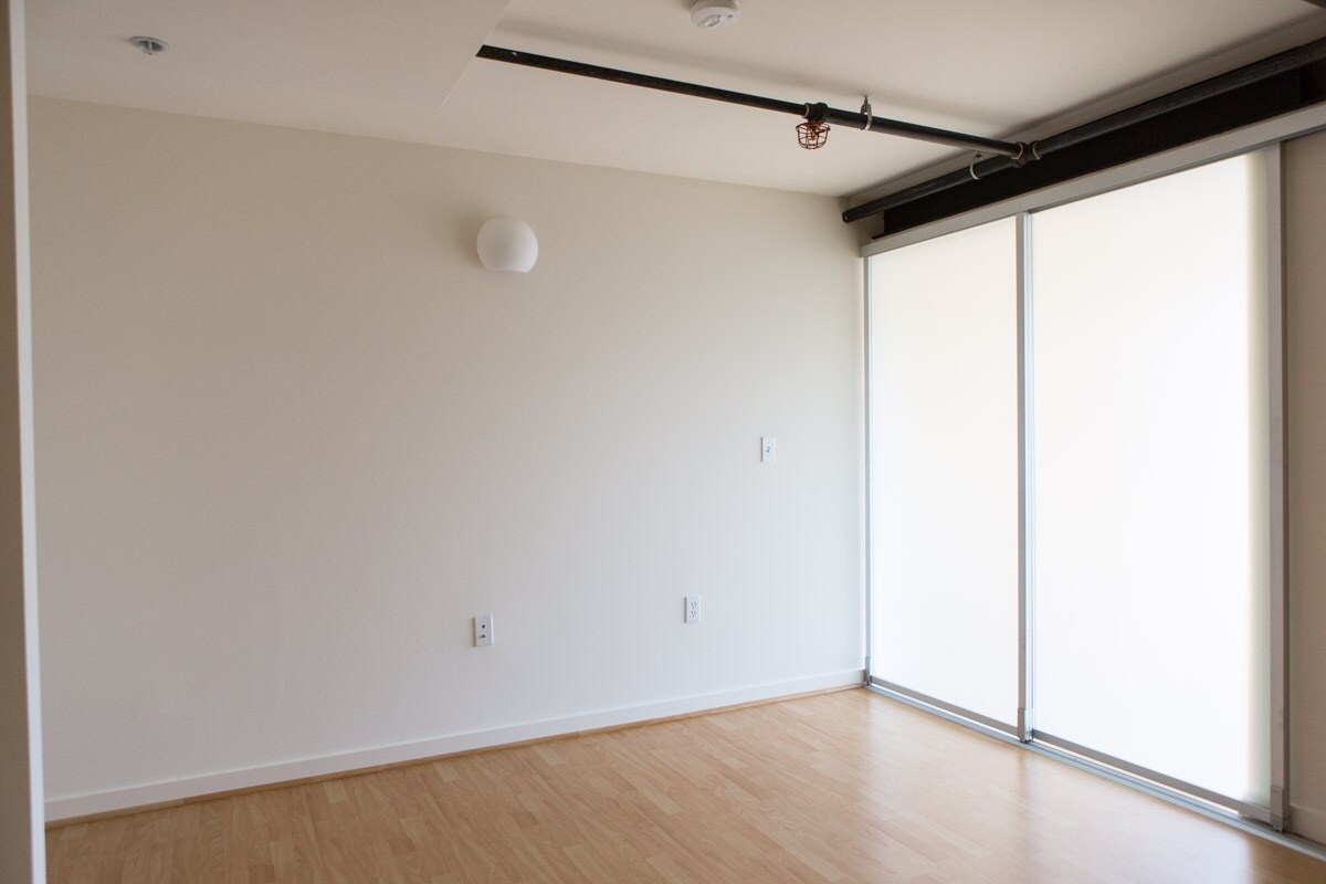 Downstairs bedroom - 178 Bluxome St