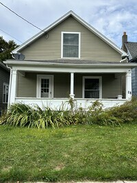 Building Photo - 98 State St