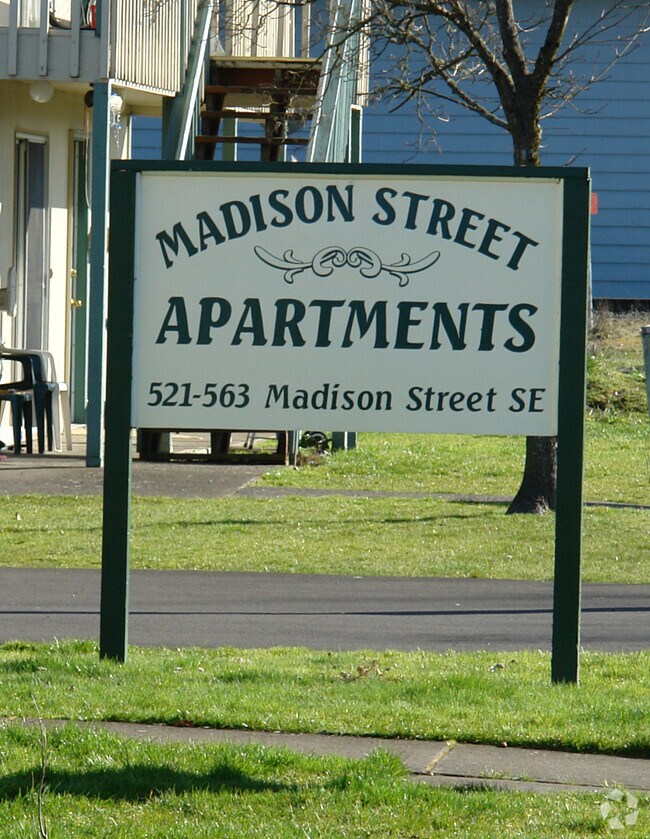 Building Photo - Madison Street Apartments