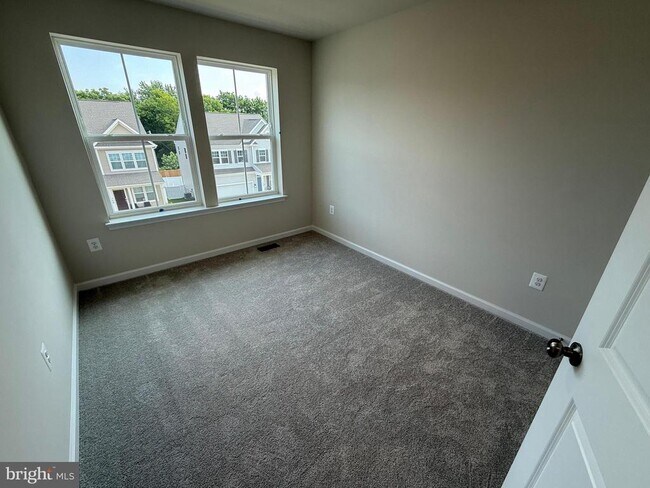 Building Photo - 263 Sandy Btm Cir
