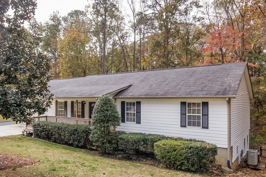 Building Photo - 3885 Dollar Cir