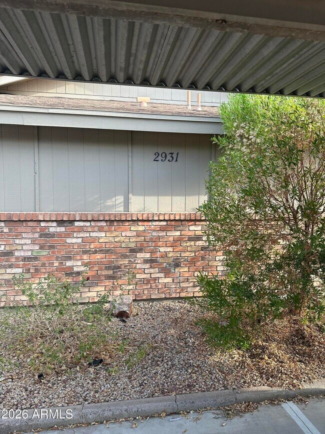 Building Photo - 2931 E Beck Ln