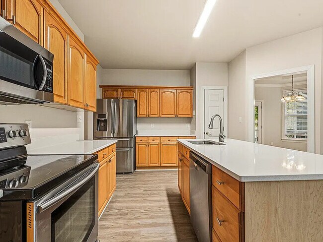 Building Photo - Earn Wealth While Leasing - Like a Homeowner - Lease to Own