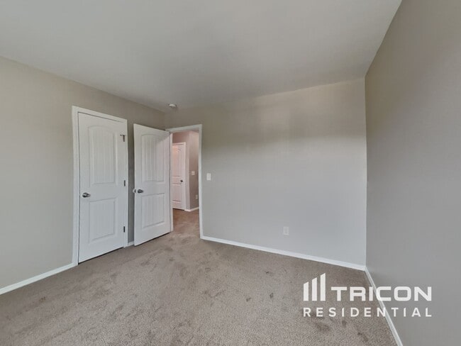 Building Photo - 514 Kerriann Ln