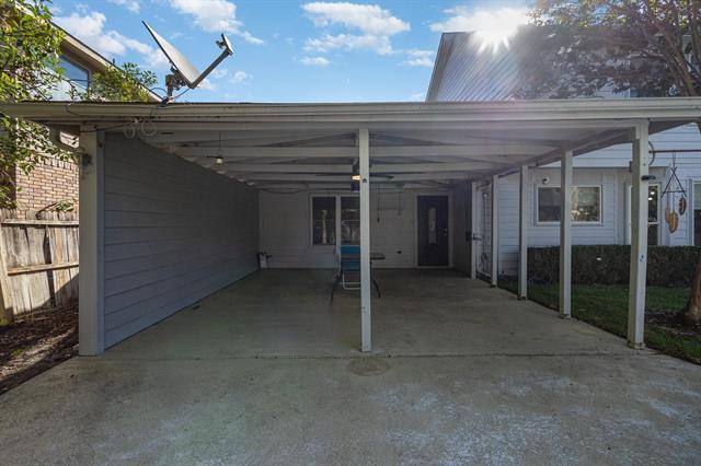 Building Photo - 4138 Mapleridge Dr