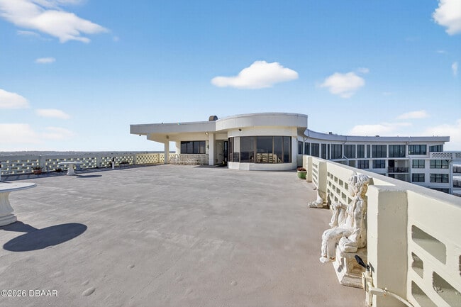 Building Photo - 915 Ocean Shore Blvd