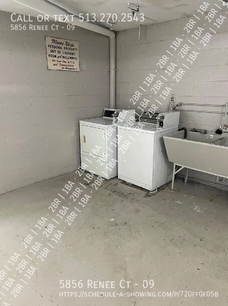 Building Photo - 5856 Renee Ct