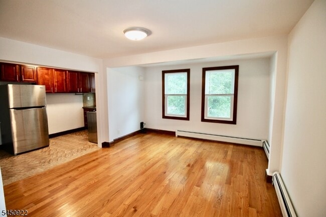 Building Photo - 238 Claremont Ave