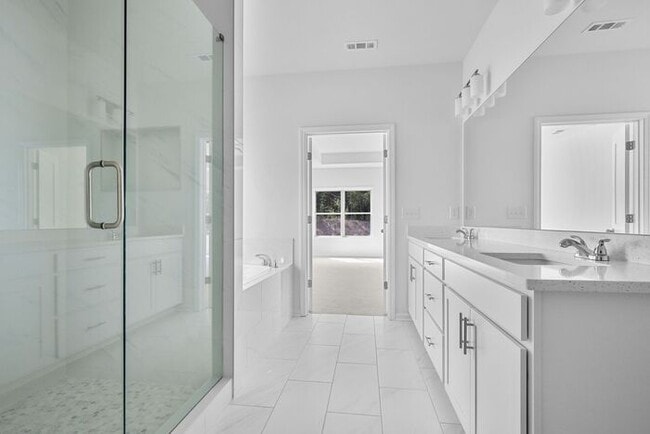 Building Photo - 5886 Creek Indian Dr