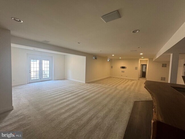 Building Photo - 53 Liberty Knolls Dr