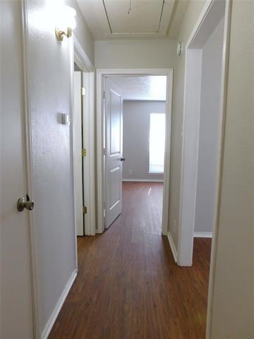 Building Photo - 3305 Gardenview Cir