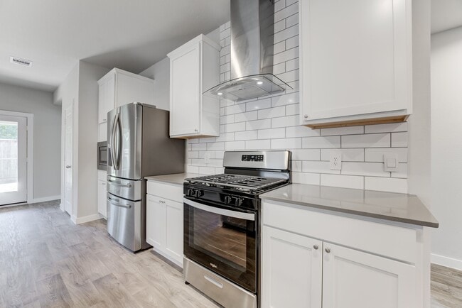 Building Photo - 2824 Wingmore Ln