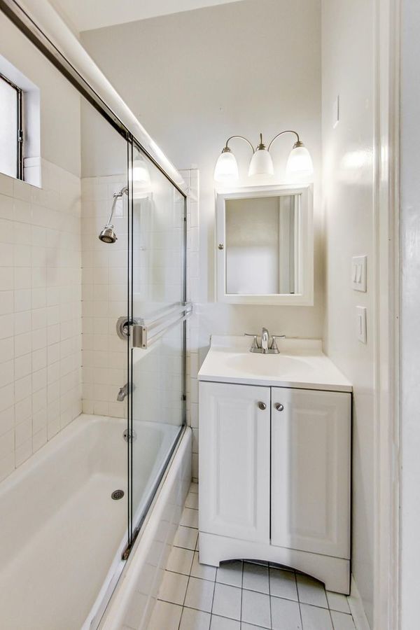 Building Photo - 1338 Haight St