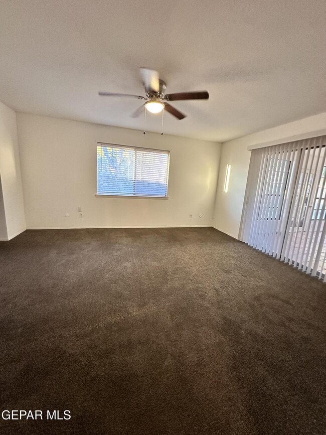 Building Photo - 1309 Lonewood Dr