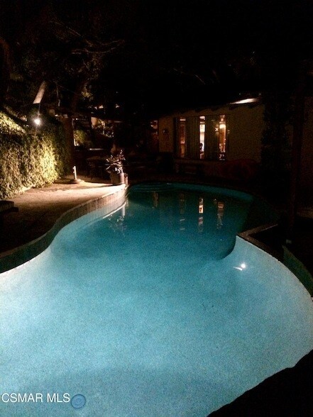 Building Photo - 4204 Morro Dr