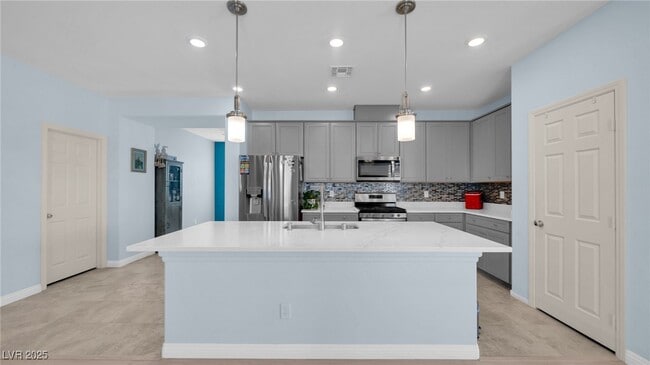 Building Photo - 5827 Casa Branca St